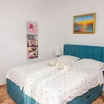 Feriehus Family Friendly House With A Swimming Pool Cista Velika, Vodice - 20227 Velika Cista (Sibenik-Knin)