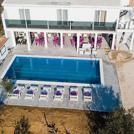 Casa de Férias Family Friendly House With A Swimming Pool Cista Velika, Vodice - 20227 Velika Cista (Sibenik-Knin)