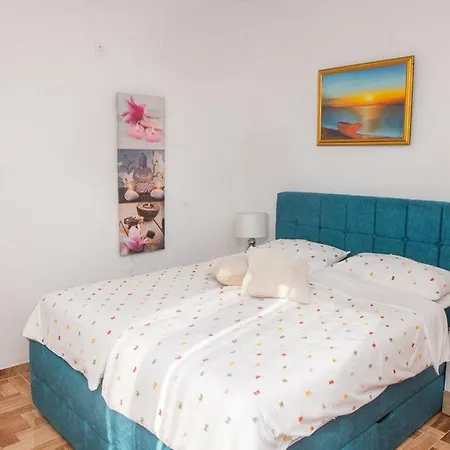 Vikendica Family Friendly House With A Swimming Pool Cista Velika, Vodice - 20227 Velika Cista (Sibenik-Knin)