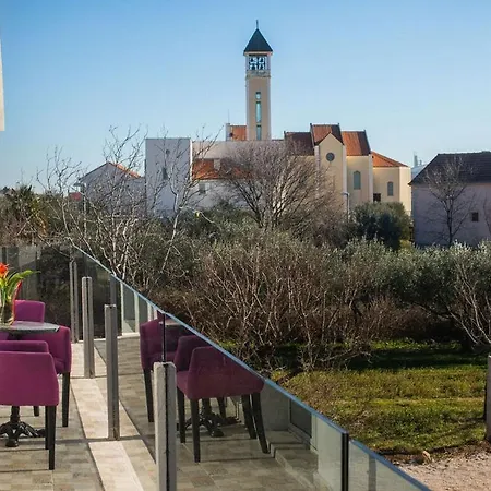 Family Friendly House With A Swimming Pool Cista Velika, Vodice - 20227 Nyaraló Velika Čista