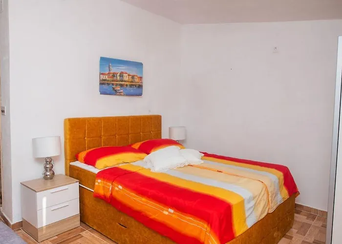 Family Friendly House With A Swimming Pool Cista Velika, Vodice - 20227 Vakantiehuis *