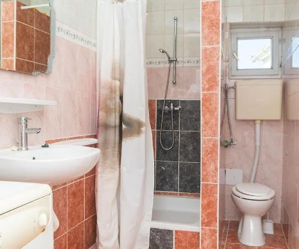 Vakantiehuis Family Friendly House With A Swimming Pool Cista Velika, Vodice - 20227